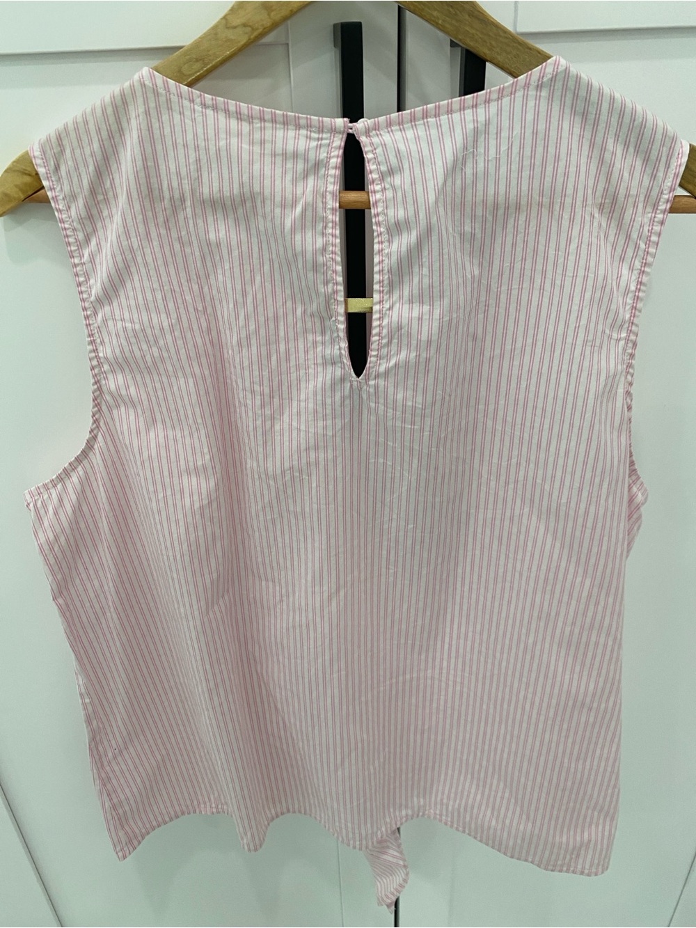 Michael Kors Pink & White Striped Sleeveless Tie-Front Camisole - Picture 3 of 5